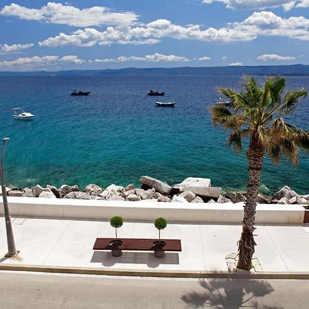 Amazing Waterfront Apartments Bol Dış mekan fotoğraf
