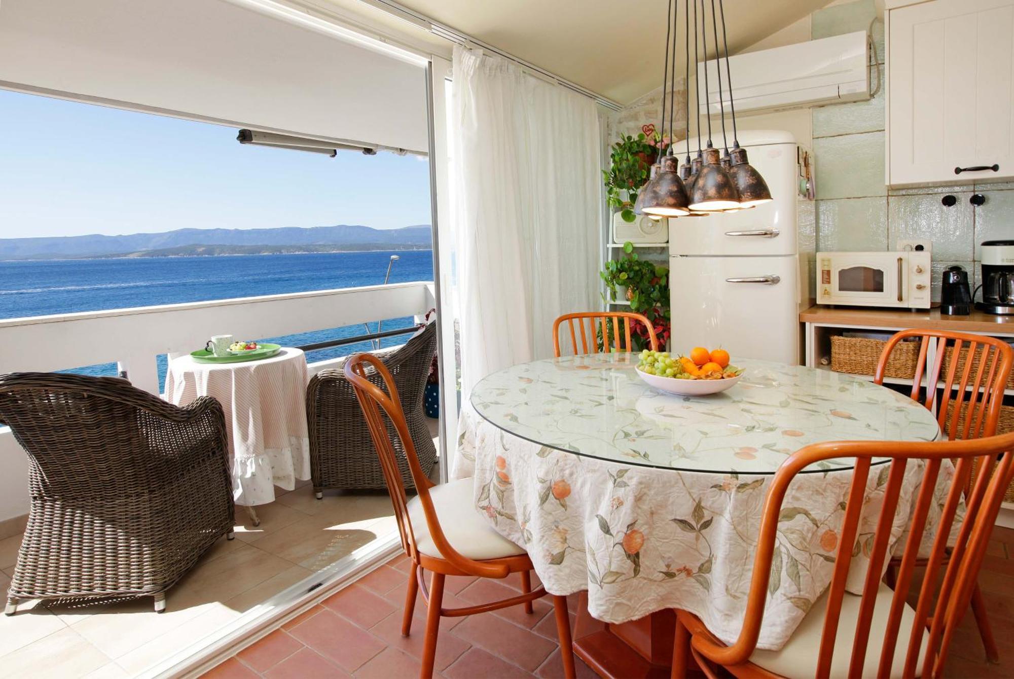 Amazing Waterfront Apartments Bol Dış mekan fotoğraf