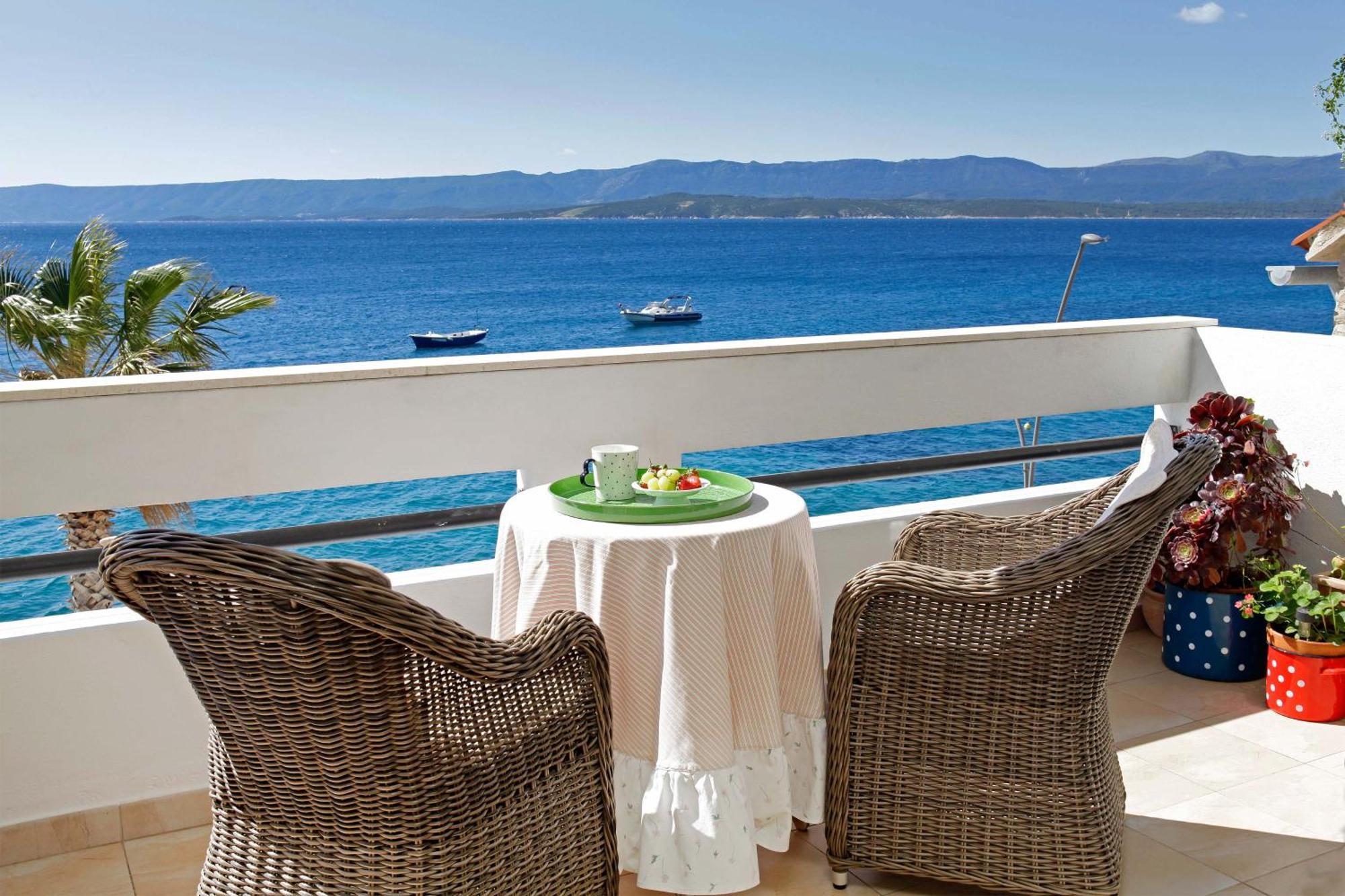 Amazing Waterfront Apartments Bol Dış mekan fotoğraf