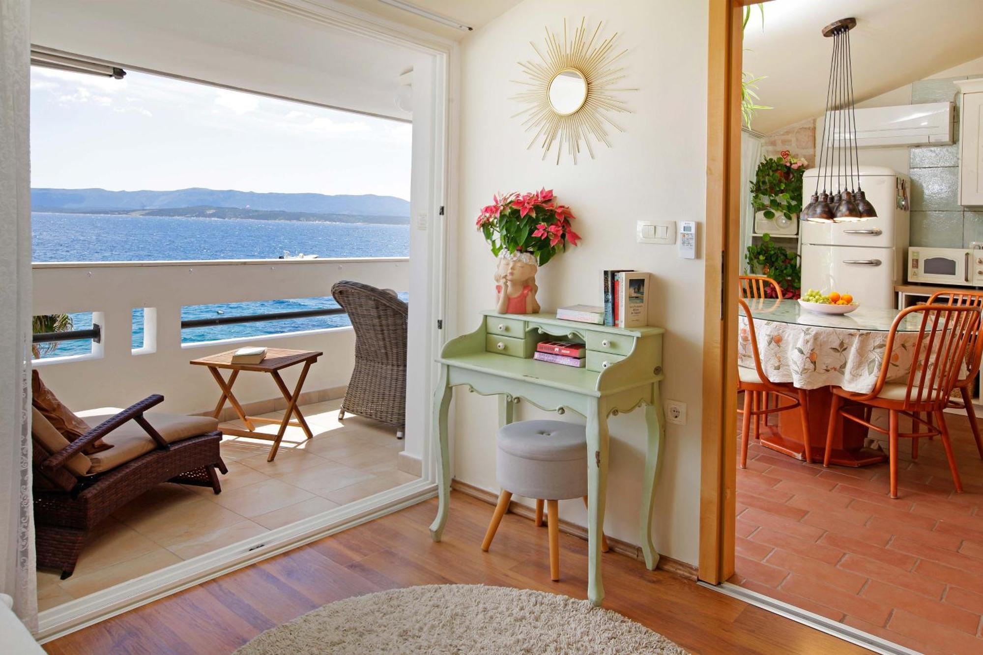 Amazing Waterfront Apartments Bol Dış mekan fotoğraf