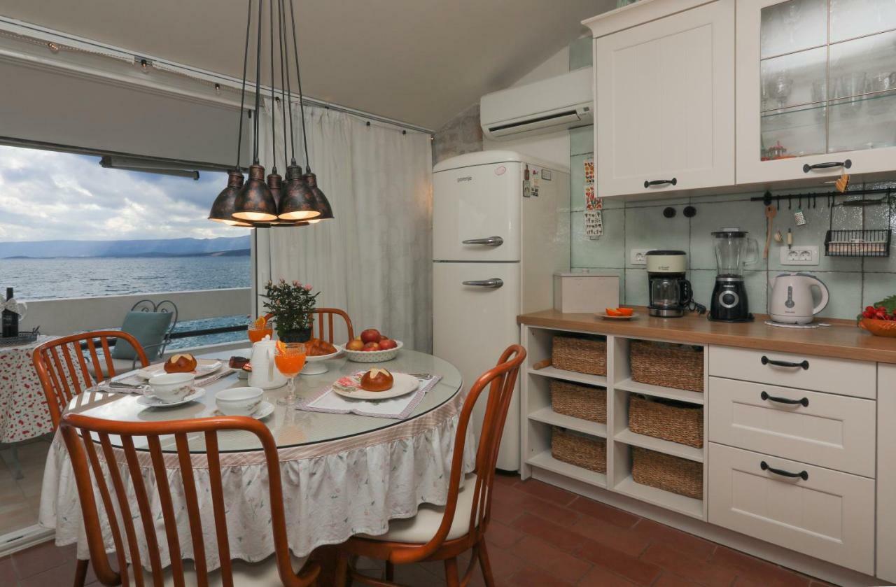 Amazing Waterfront Apartments Bol Dış mekan fotoğraf