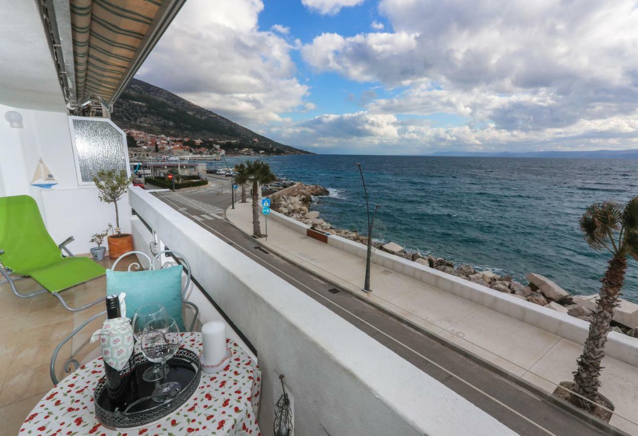 Amazing Waterfront Apartments Bol Dış mekan fotoğraf